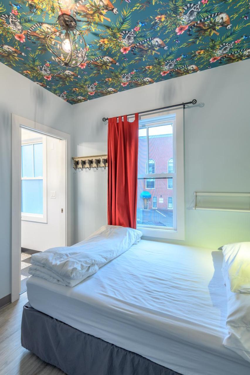 Black Elephant Hostel Портленд Екстер'єр фото