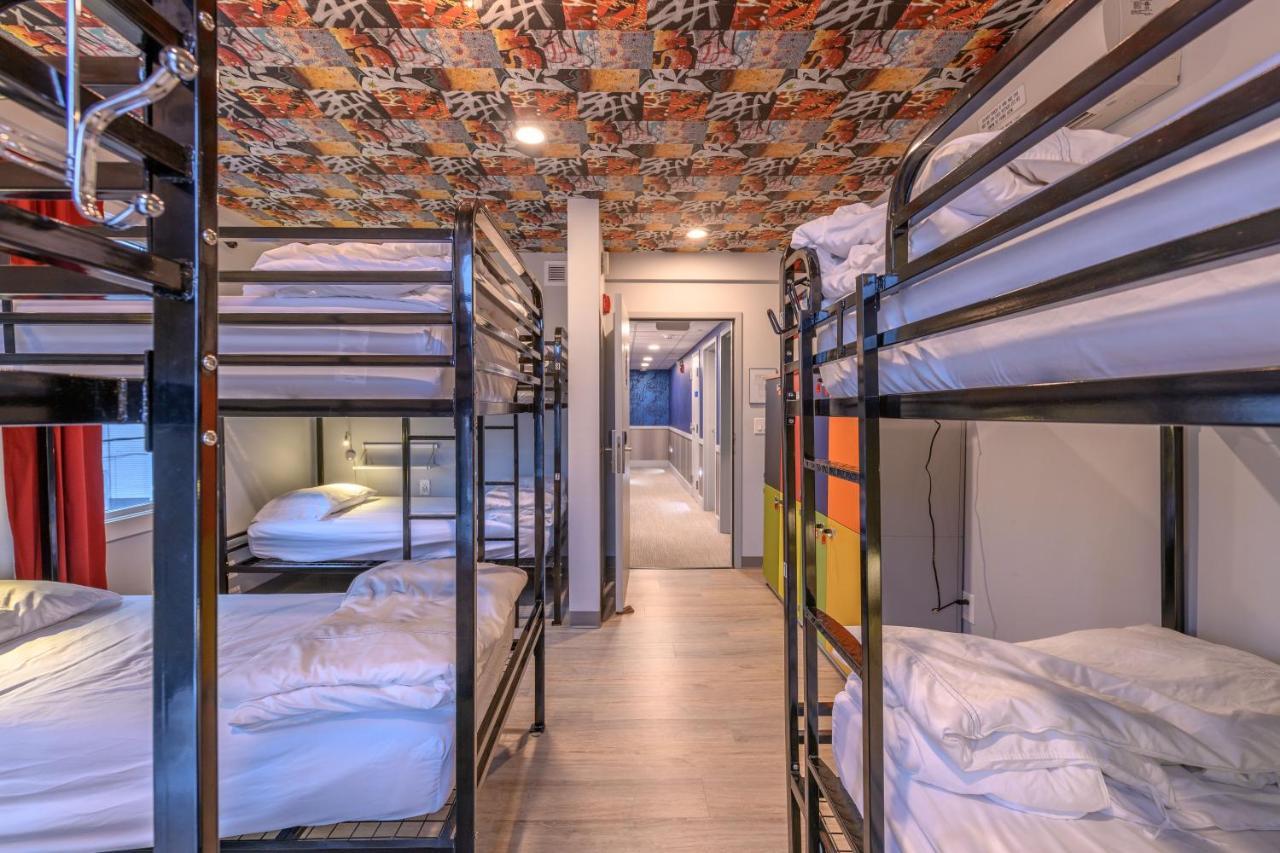 Black Elephant Hostel Портленд Екстер'єр фото